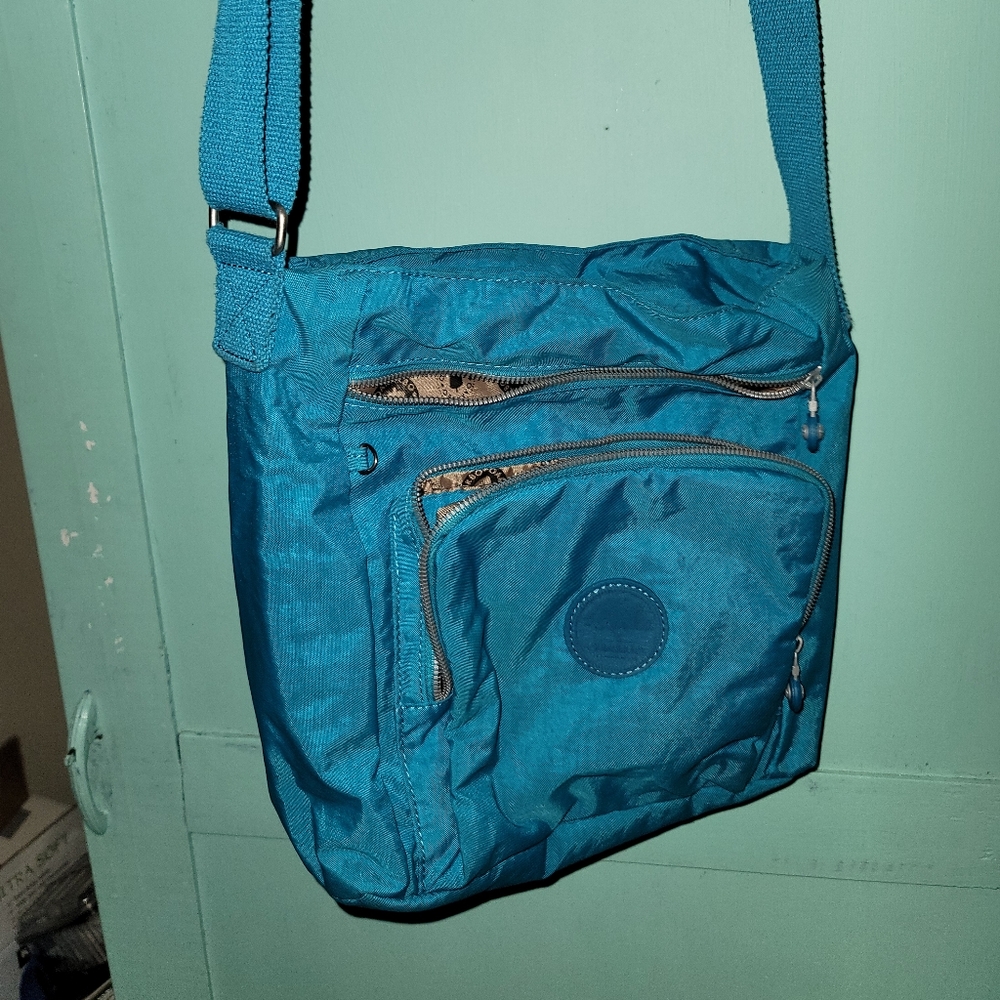 Oakarbo crossbody bag